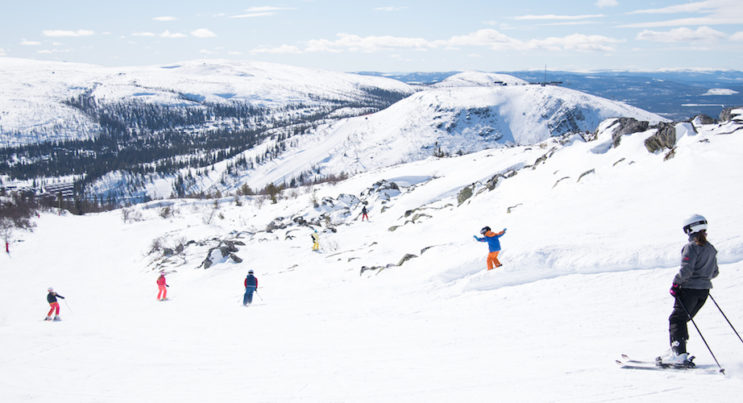 Alpinskidåkning i Hildingsbacke på vemdalsskalet